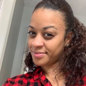 Meet your Posher, Jewel